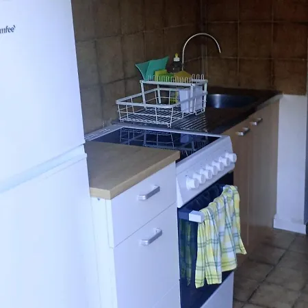 Für Max 5 Personen Eigenständiger Check In *