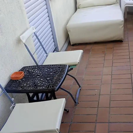 Fuer Max 5 Personen Mit Balkon - Privater Gastgeber Appartement *